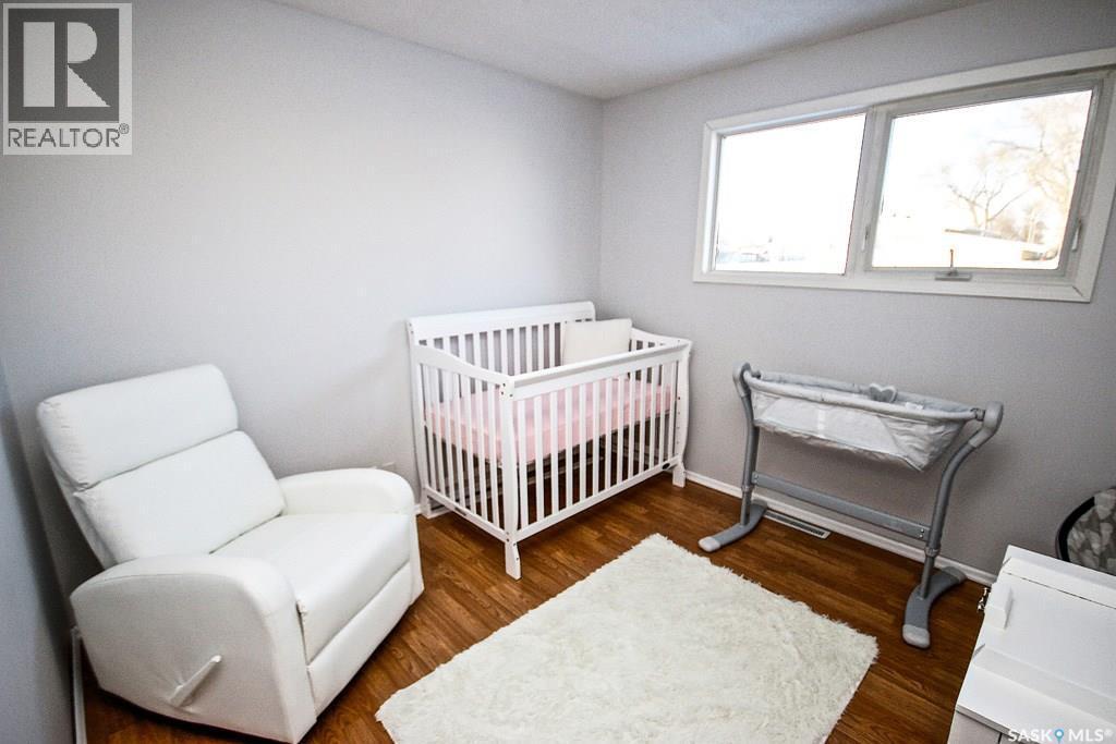 646 Albert Street, Estevan, SK - Indoor Photo Showing Bedroom