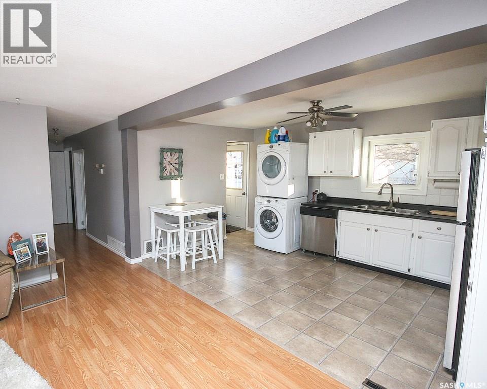 646 Albert Street, Estevan, SK - Indoor Photo Showing Other Room