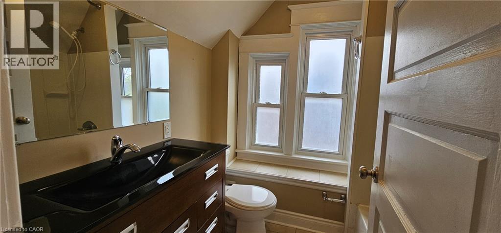 18 Moscrip Road, Cambridge, ON - Indoor Photo Showing Other Room