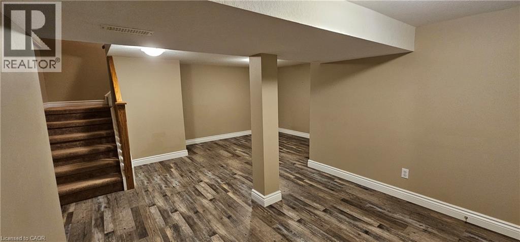 18 Moscrip Road, Cambridge, ON - Indoor Photo Showing Other Room