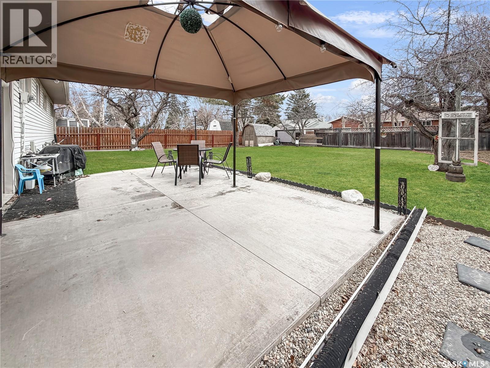 507 Dennis Street, Esterhazy, SK - Outdoor