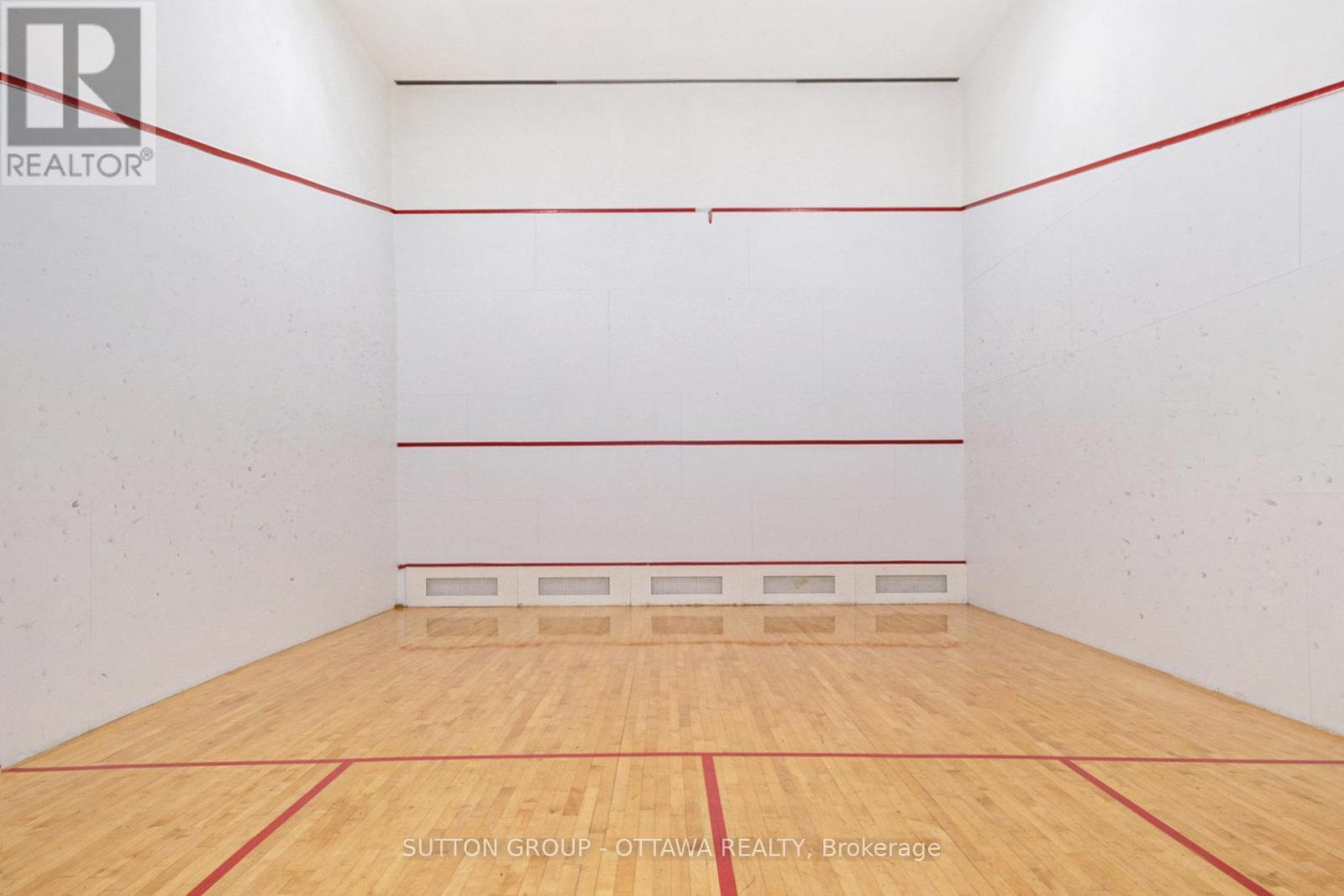 314 - 270 Brittany Drive, Ottawa, ON - Indoor Photo Showing Other Room