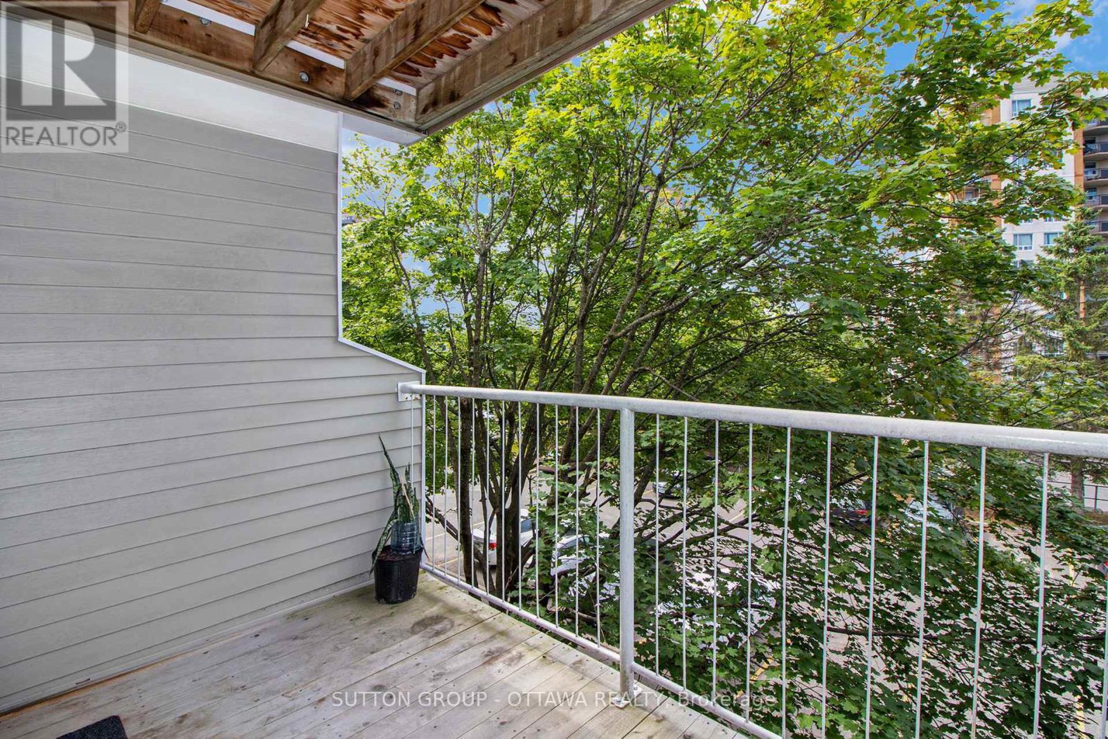 314 - 270 Brittany Drive, Ottawa, ON - Outdoor With Balcony With Exterior