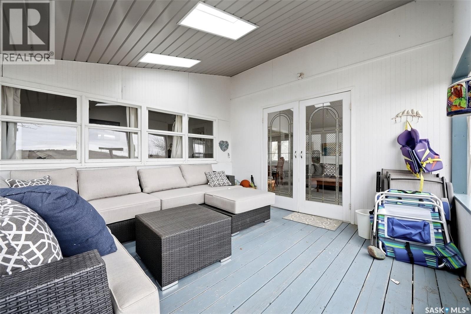 57 Sebolt Bay, Lumsden Beach, SK -