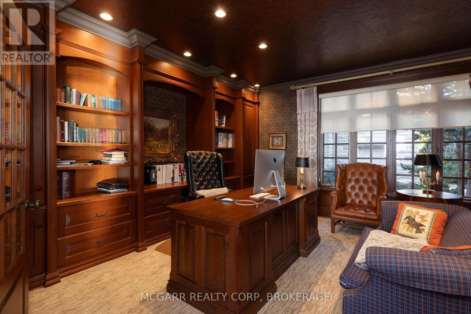 A true gentleman's office - 89 October Drive, St. Catharines (Lakeshore), ON - Indoor Photo Showing Office