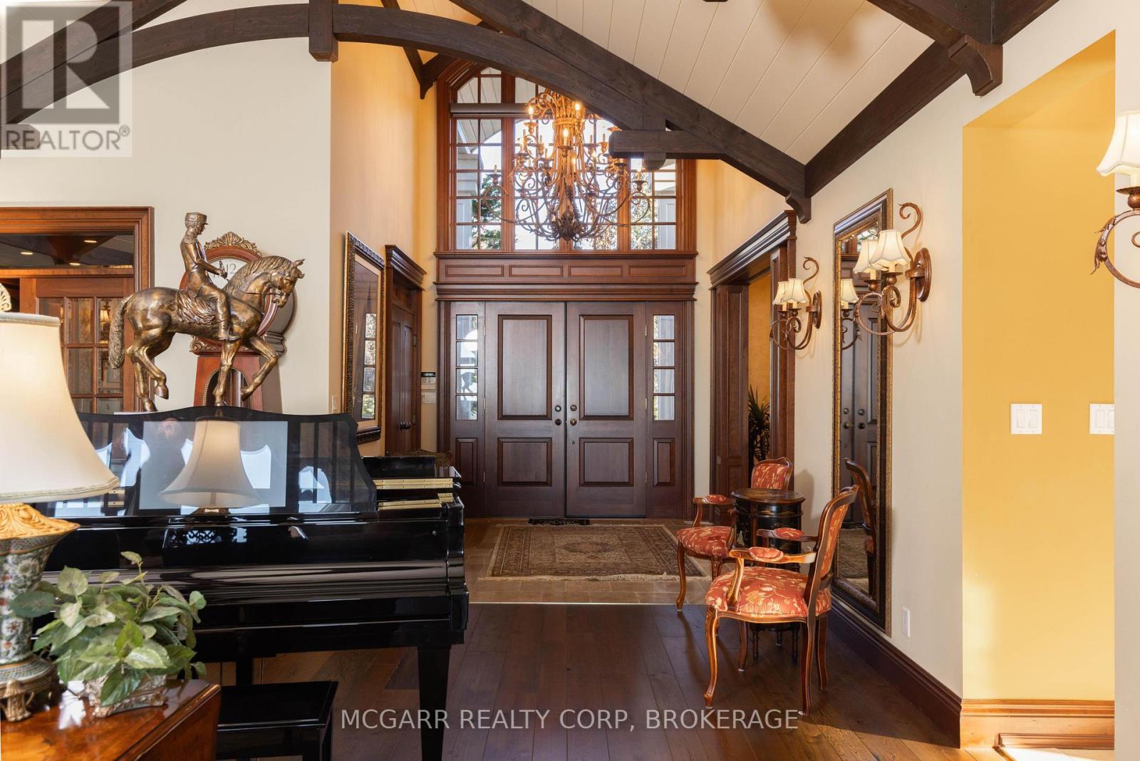 Elegant front entry - 89 October Drive, St. Catharines (Lakeshore), ON - Indoor Photo Showing Other Room