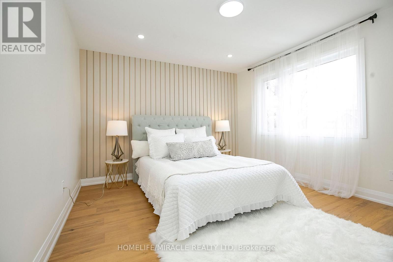 52 Foxacre Row, Brampton, ON - Indoor Photo Showing Bedroom