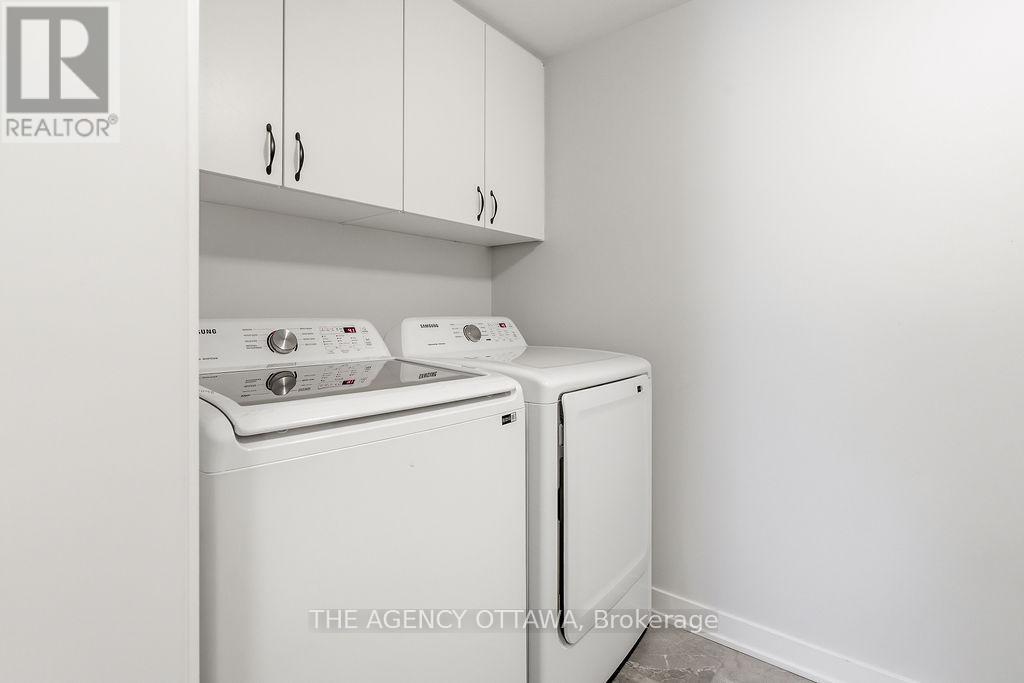 Laundry room on main level - 920 Nova Private, Ottawa, ON - Indoor Photo Showing Laundry Room