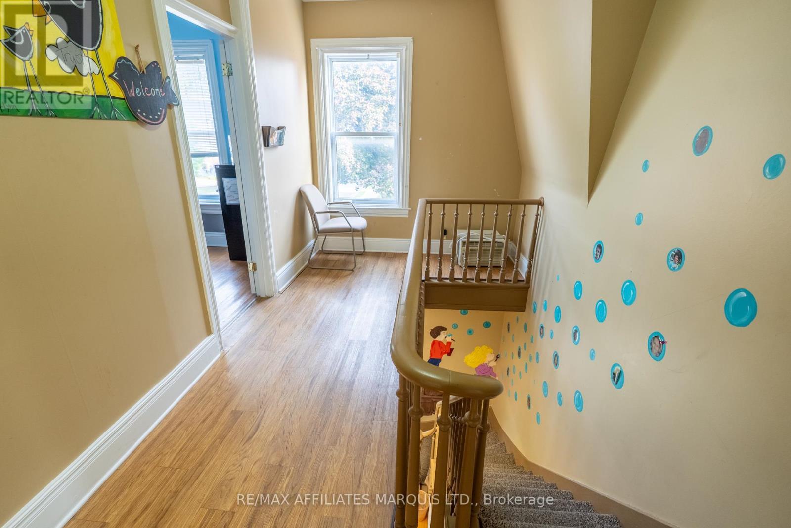 101 Third Street W, Cornwall, ON - Indoor Photo Showing Other Room
