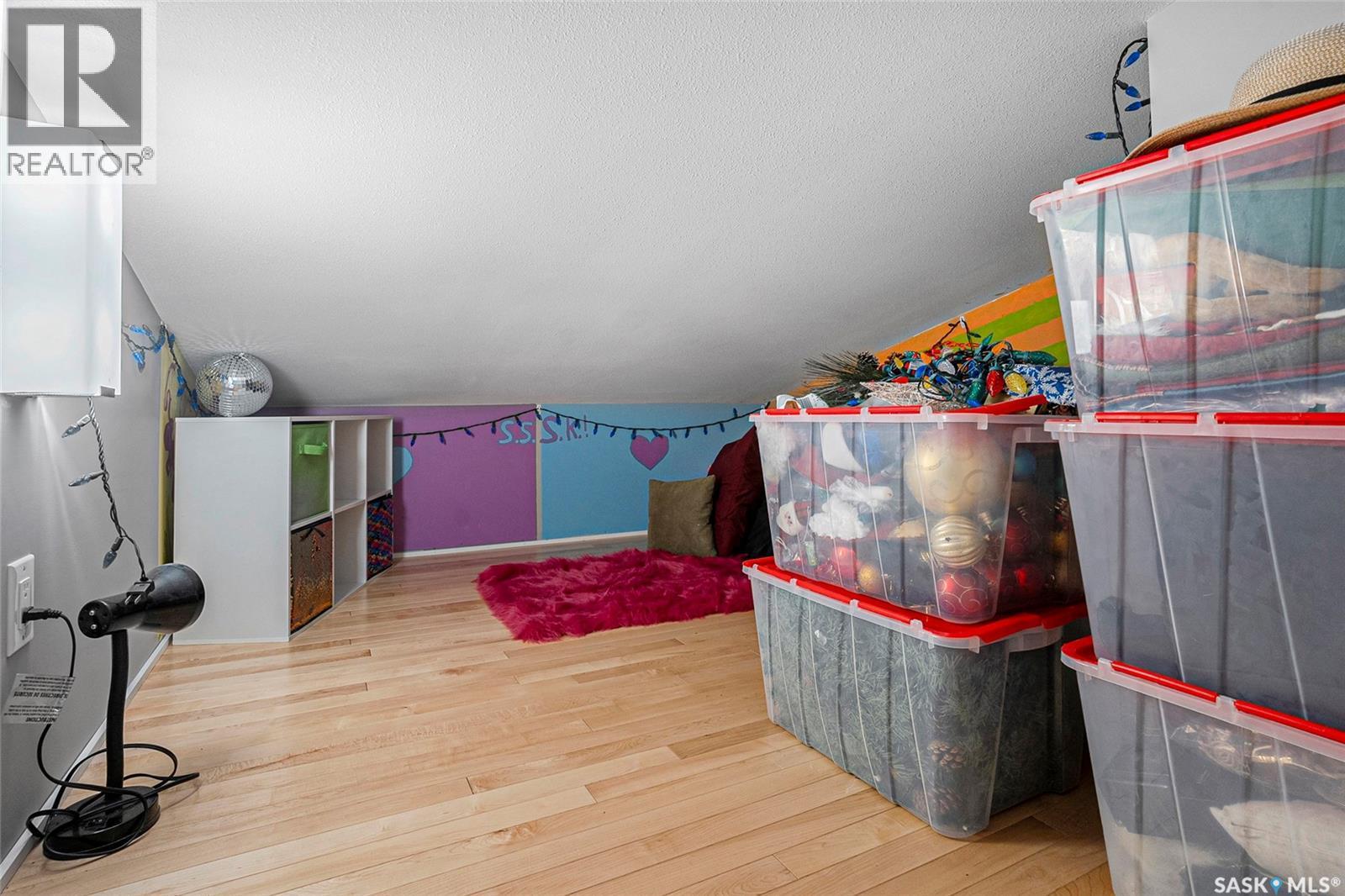 4 475 L Avenue S, Saskatoon, SK - Indoor