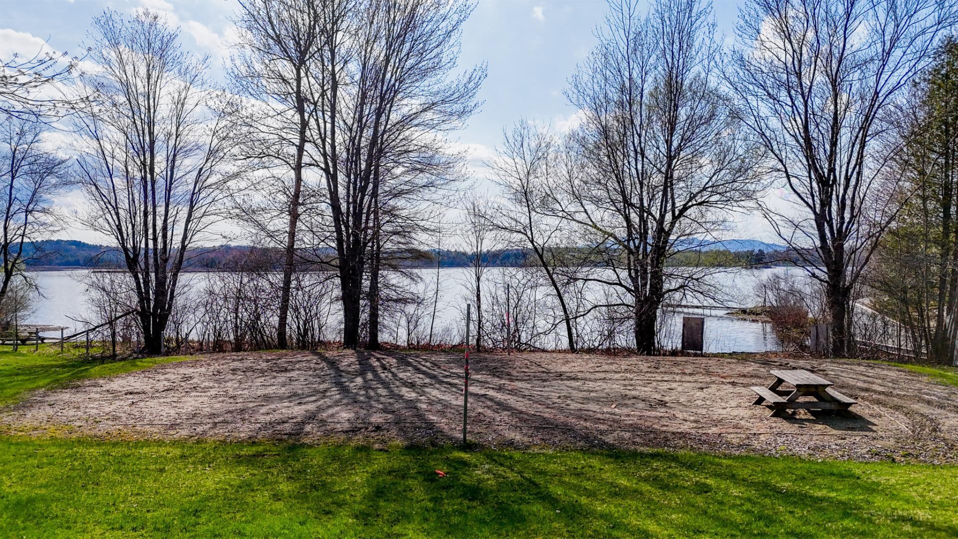 Water access - Rue Dubois, Sainte-Catherine-De-Hatley, QC