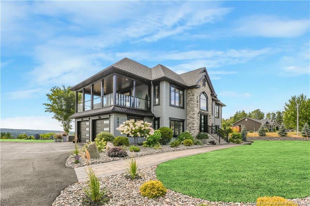 207 Carlisle Rd, Douglas, NB