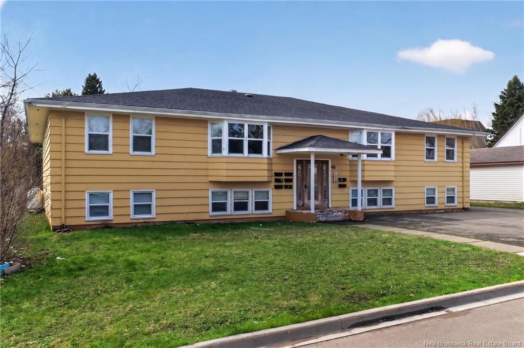 45 Edmond St, Moncton, NB
