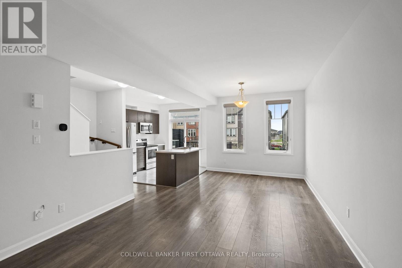 511 Clemency Crescent, Ottawa, ON - Indoor