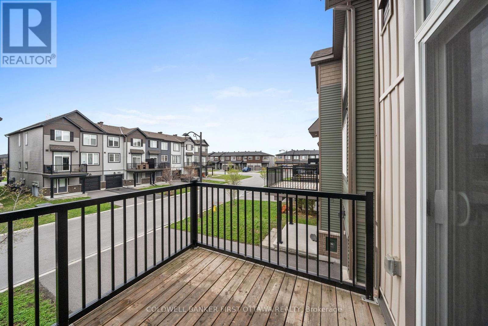 511 Clemency Crescent, Ottawa, ON - Outdoor With Exterior