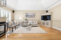 Vaulted Ceiling in Family Room - 