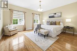 Primary bedroom - 