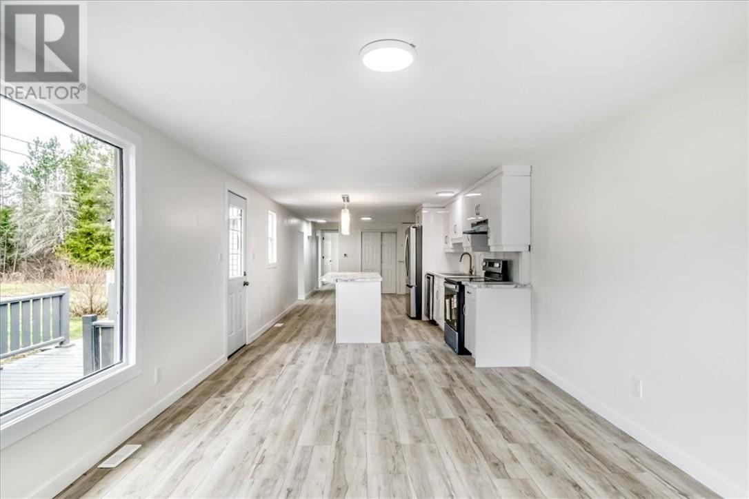 7121 Highway 17 Unit# 30, Whitefish, ON