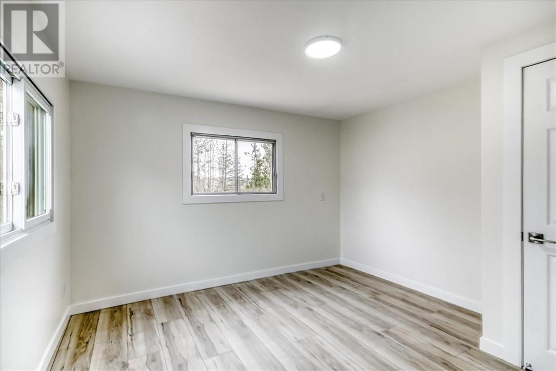 7121 Highway 17 Unit# 30, Whitefish, ON