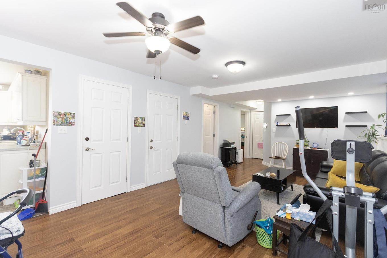18372 Highway 2, Fenwick, NS