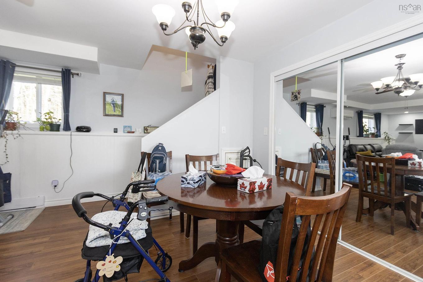 18372 Highway 2, Fenwick, NS