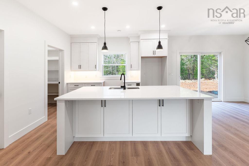 37 Periwinkle Drive, Enfield, NS - Indoor Photo Showing Kitchen With Upgraded Kitchen