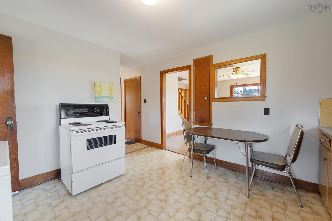 6000 Highway 1, Mavillette, NS