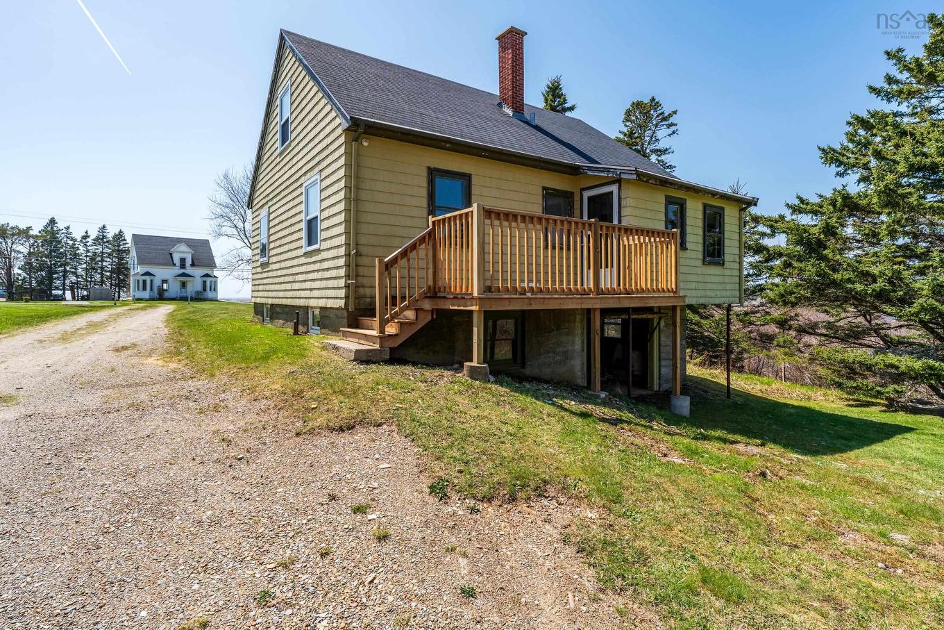6000 Highway 1, Mavillette, NS