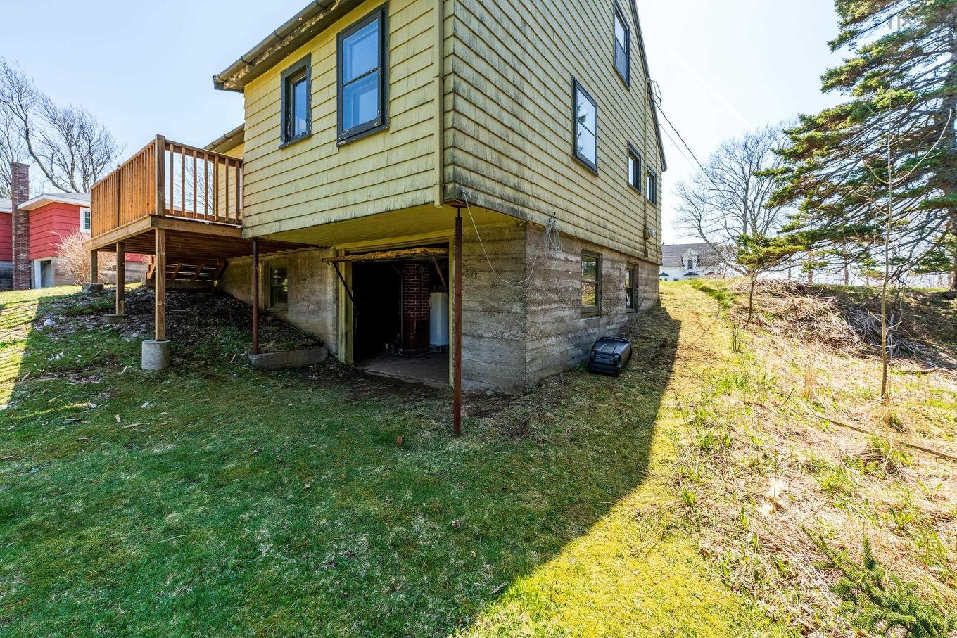 6000 Highway 1, Mavillette, NS