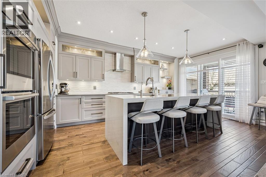 254 Gosling Gardens Unit# 20, Guelph, ON - Indoor Photo Showing Kitchen With Stainless Steel Kitchen With Upgraded Kitchen