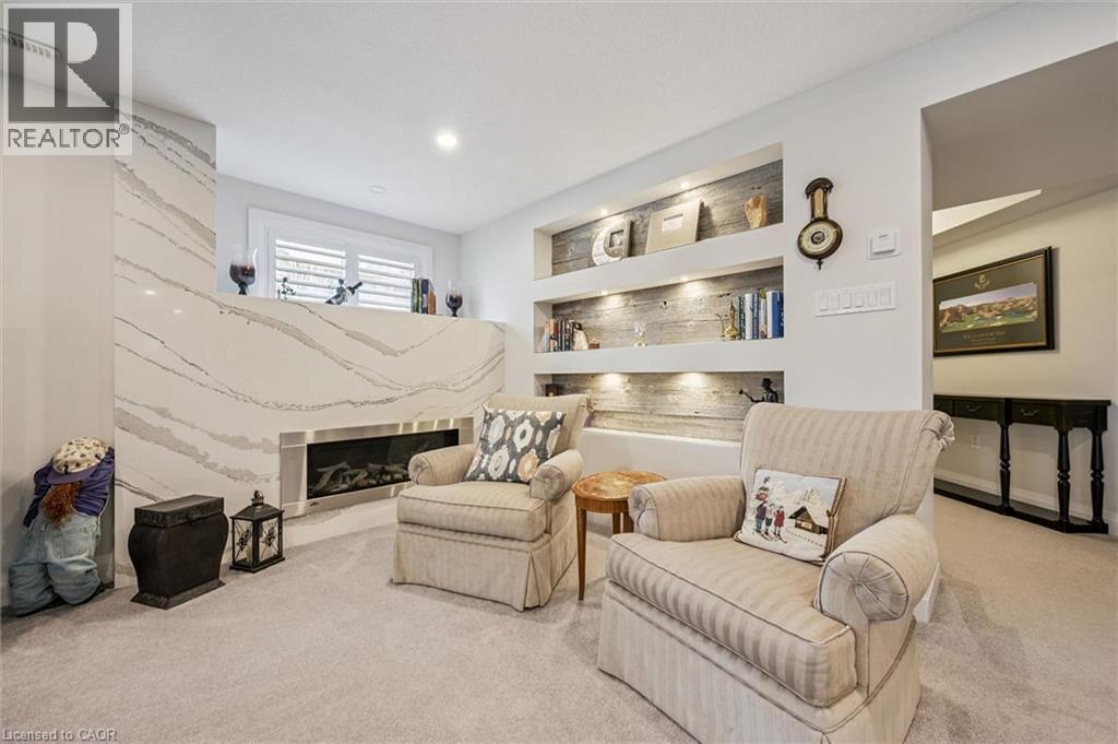 254 Gosling Gardens Unit# 20, Guelph, ON - Indoor With Fireplace