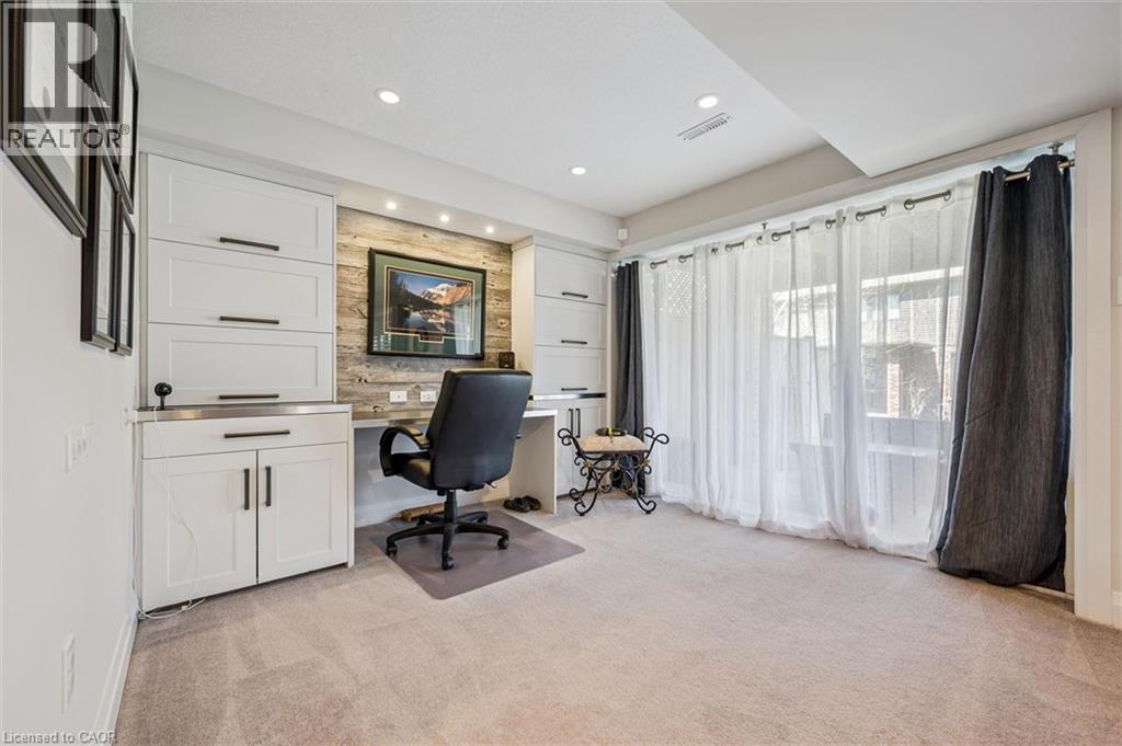 254 Gosling Gardens Unit# 20, Guelph, ON - Indoor Photo Showing Other Room