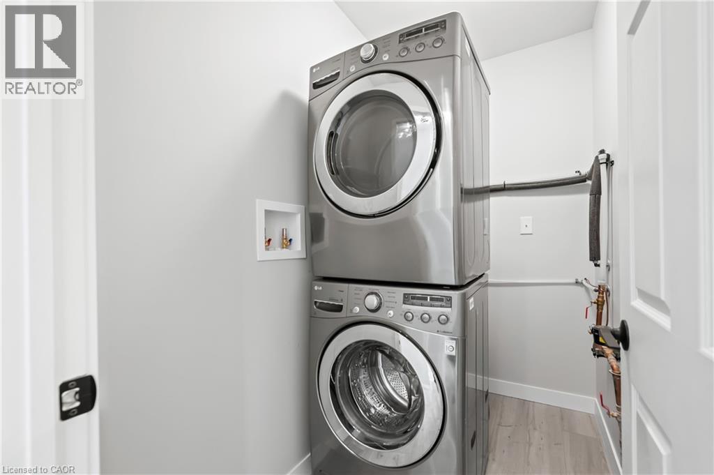 1180 Union Street, Kitchener, ON - Indoor Photo Showing Laundry Room