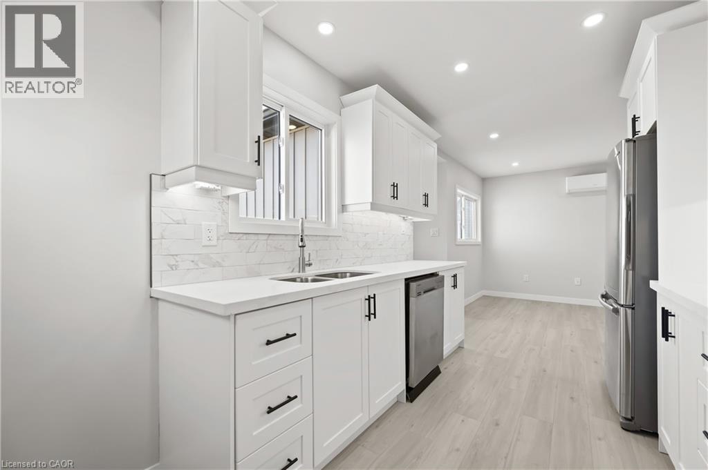 1180 Union Street, Kitchener, ON - Indoor Photo Showing Kitchen With Double Sink