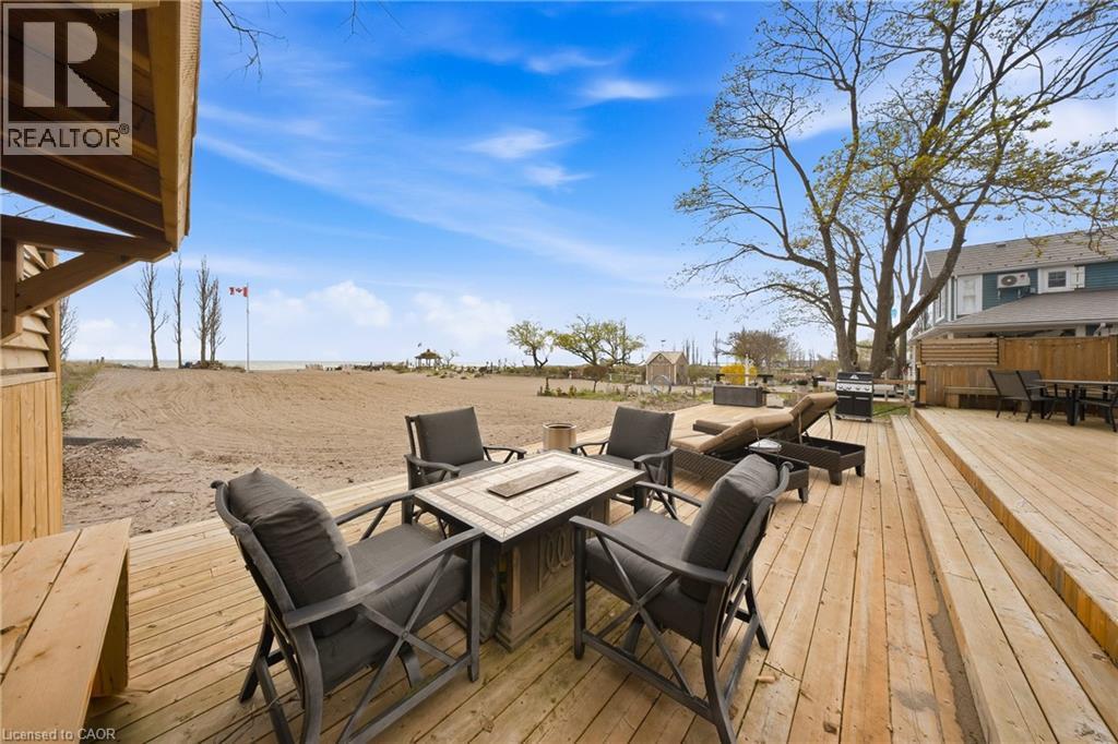 464 West Edith Cavell Boulevard, Port Stanley, ON - Outdoor With Deck Patio Veranda