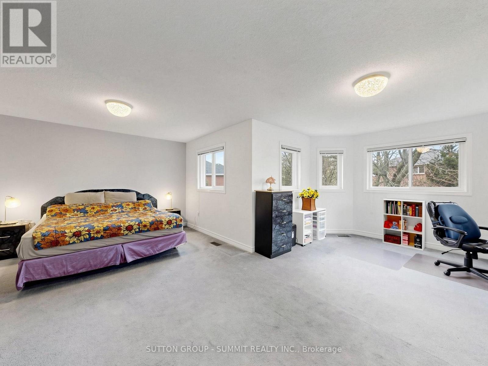 1763 Willow Way, Mississauga, ON - Indoor Photo Showing Bedroom