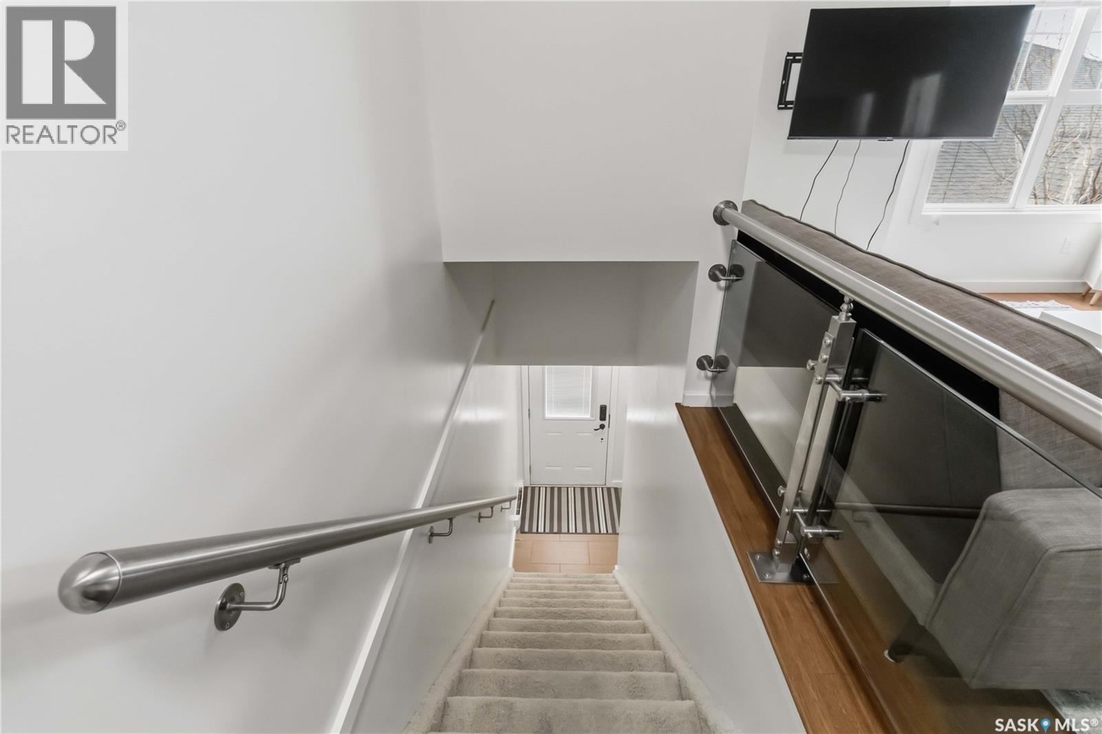 202 1015 Patrick Crescent, Saskatoon, SK - Indoor