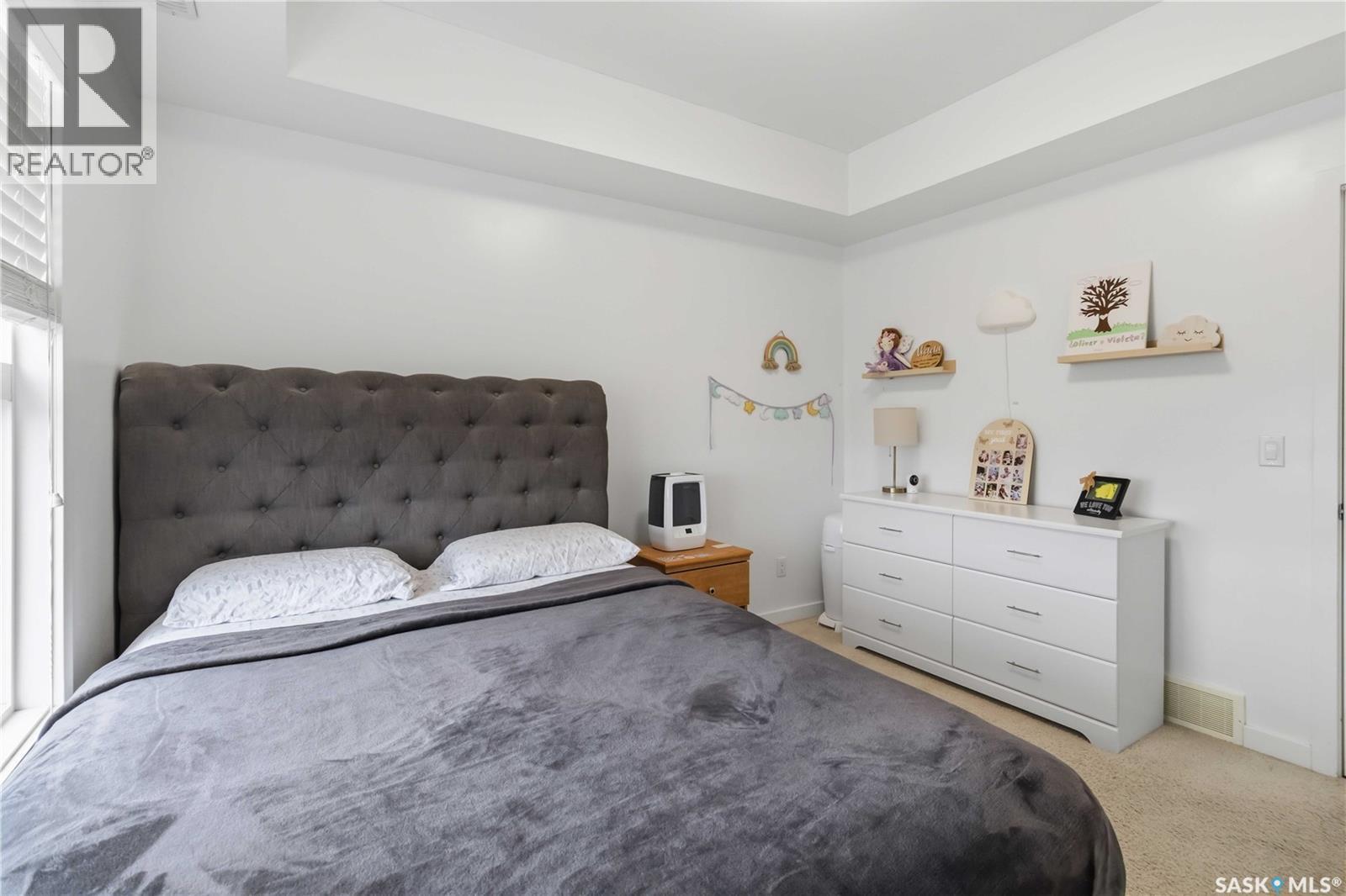 202 1015 Patrick Crescent, Saskatoon, SK - Indoor Photo Showing Bedroom