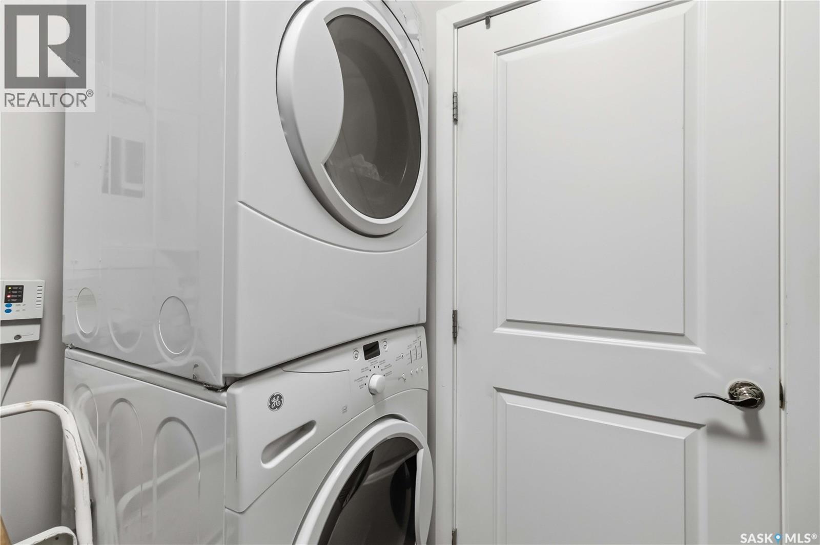 202 1015 Patrick Crescent, Saskatoon, SK - Indoor Photo Showing Laundry Room