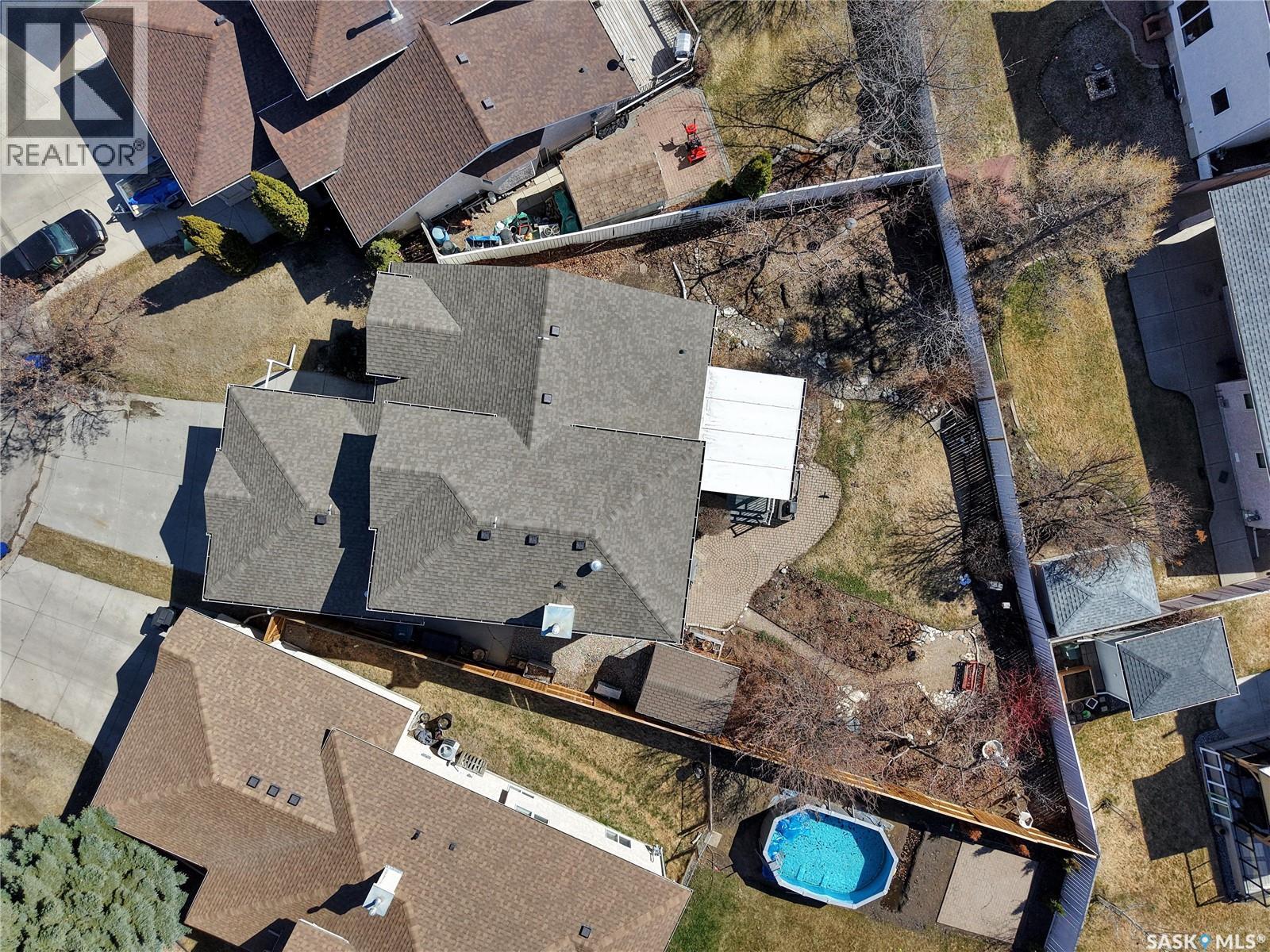 114 Woods Court, Saskatoon, SK - Outdoor
