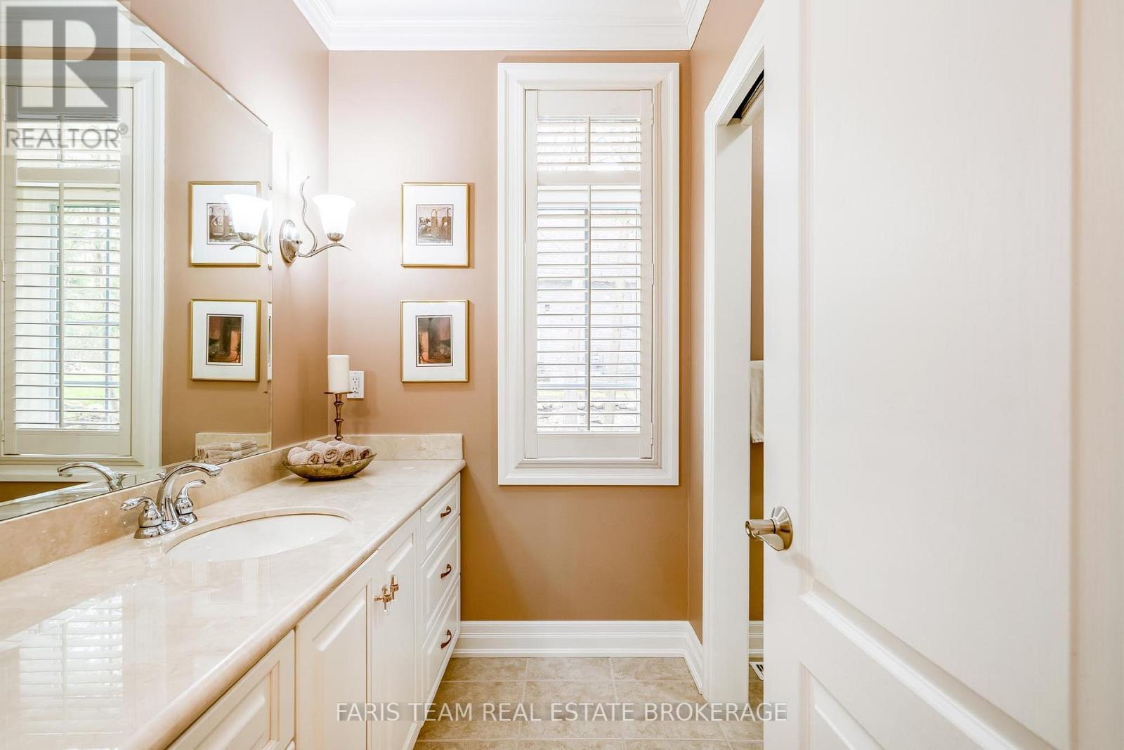 20 Mourning Dove Trail, Tiny, ON - Indoor Photo Showing Bathroom
