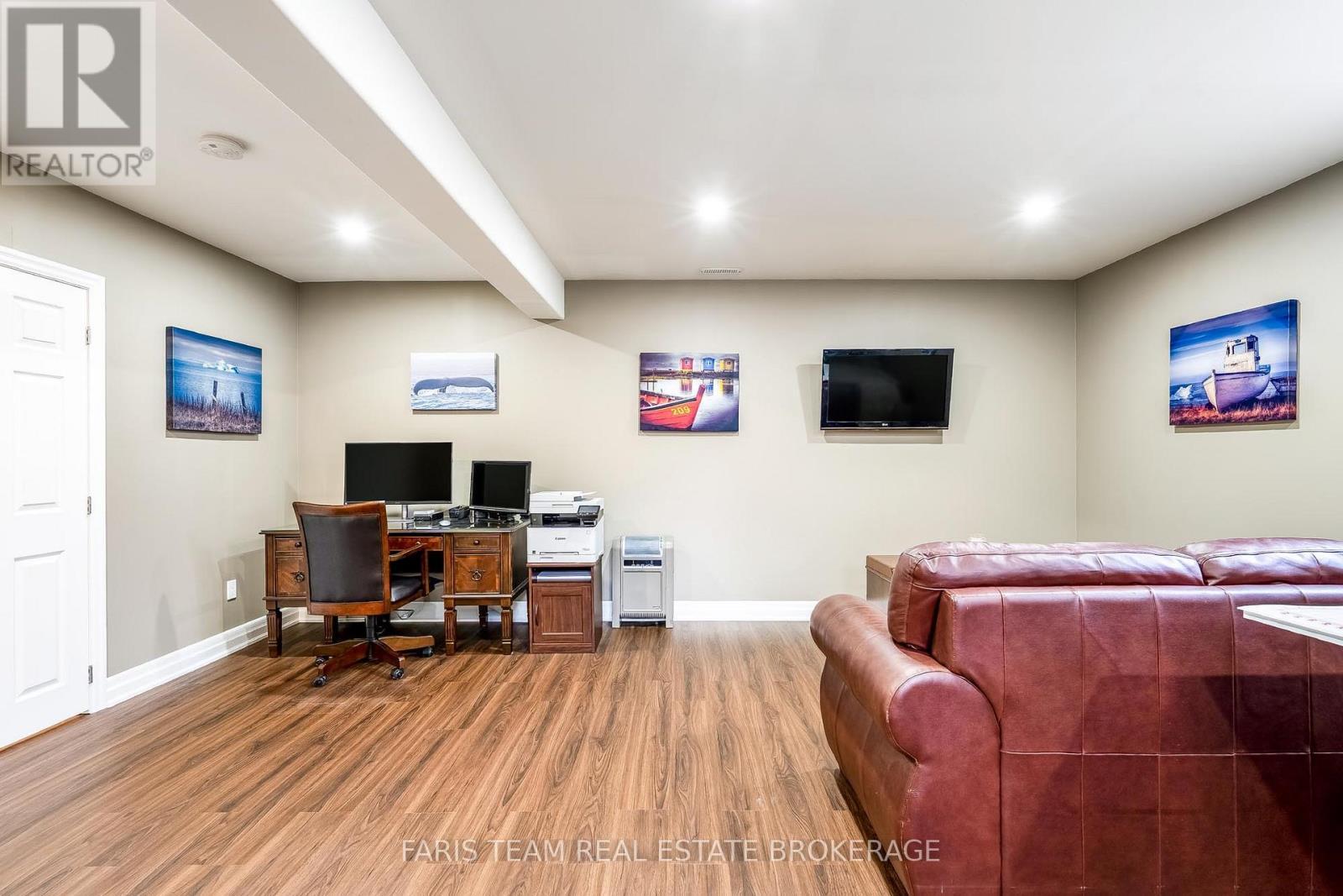 20 Mourning Dove Trail, Tiny, ON - Indoor Photo Showing Basement