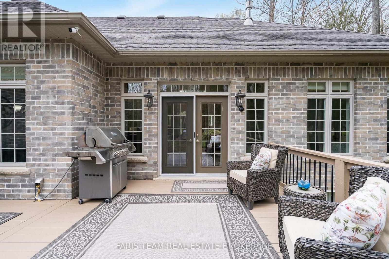 20 Mourning Dove Trail, Tiny, ON - Outdoor With Deck Patio Veranda