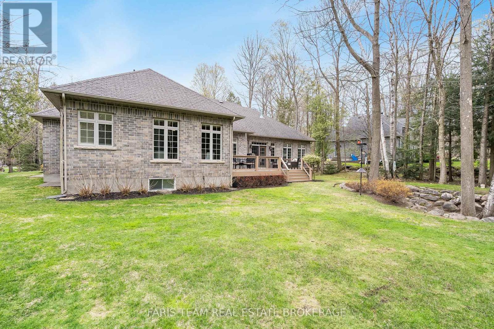 20 Mourning Dove Trail, Tiny, ON - Outdoor With Deck Patio Veranda