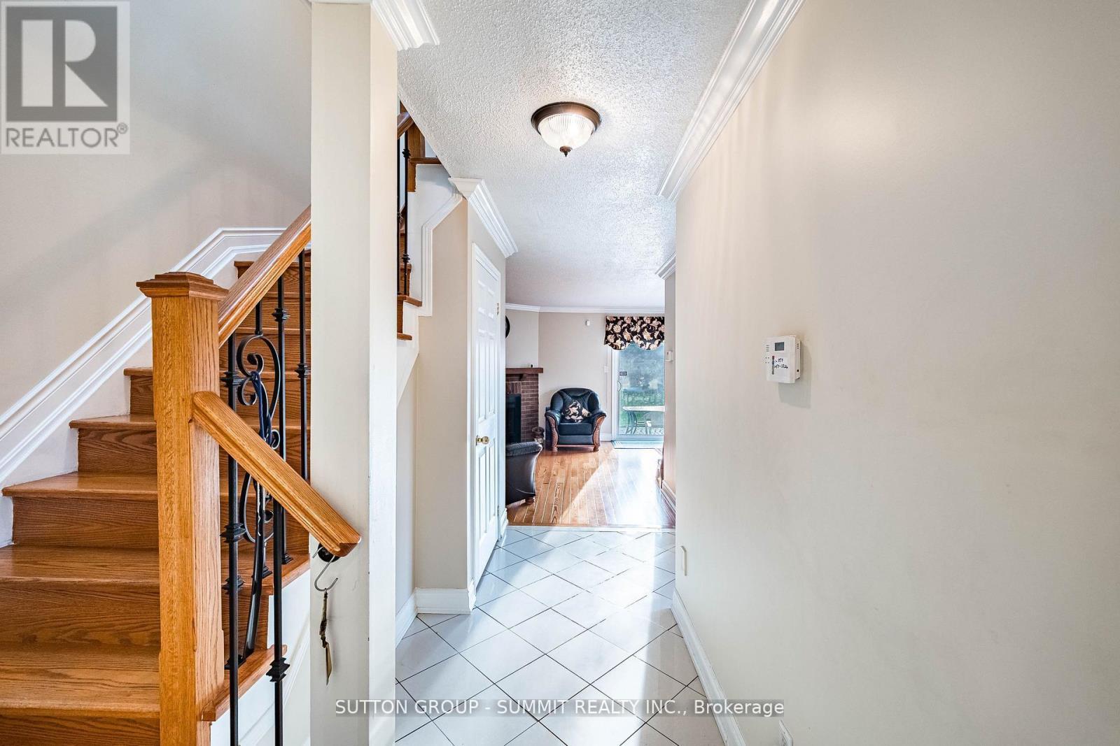 4284 Sawmill Valley Drive, Mississauga, ON - Indoor Photo Showing Other Room