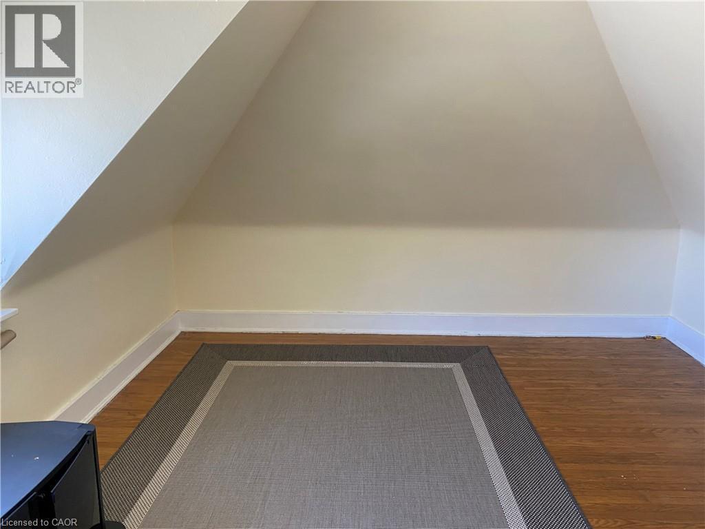 184 Arkell Street, Hamilton, ON - Indoor Photo Showing Other Room