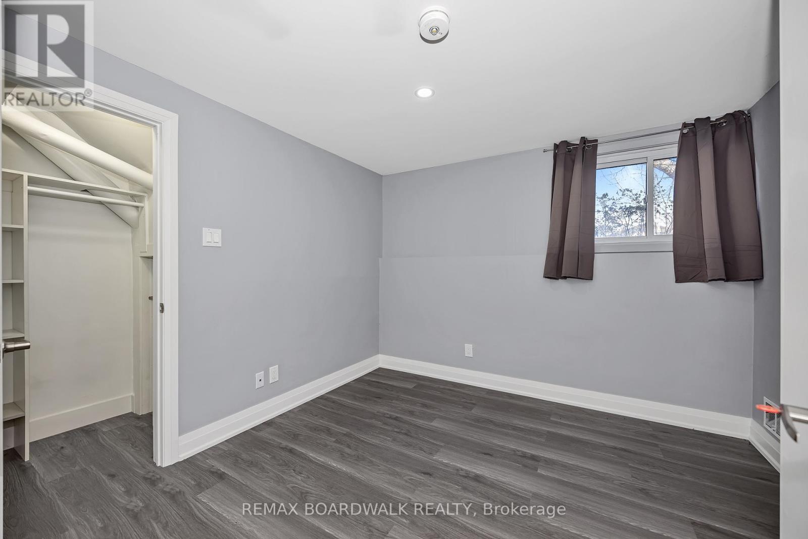 956 Garwood Avenue, Ottawa, ON - Indoor Photo Showing Other Room