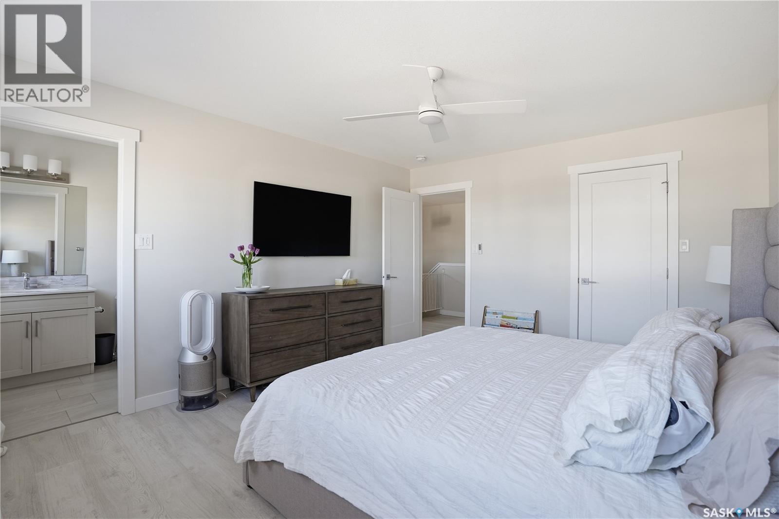 3181 Mazurak Crescent, Regina, SK - Indoor Photo Showing Bedroom
