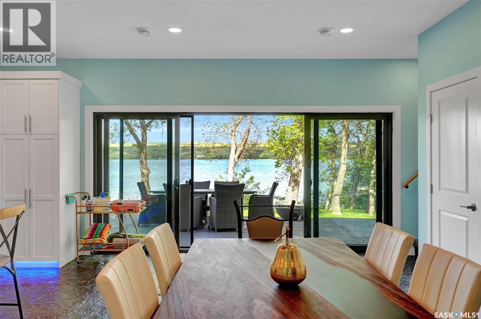 1202 Tatanka Drive, Sun Valley, SK - Indoor Photo Showing Dining Room