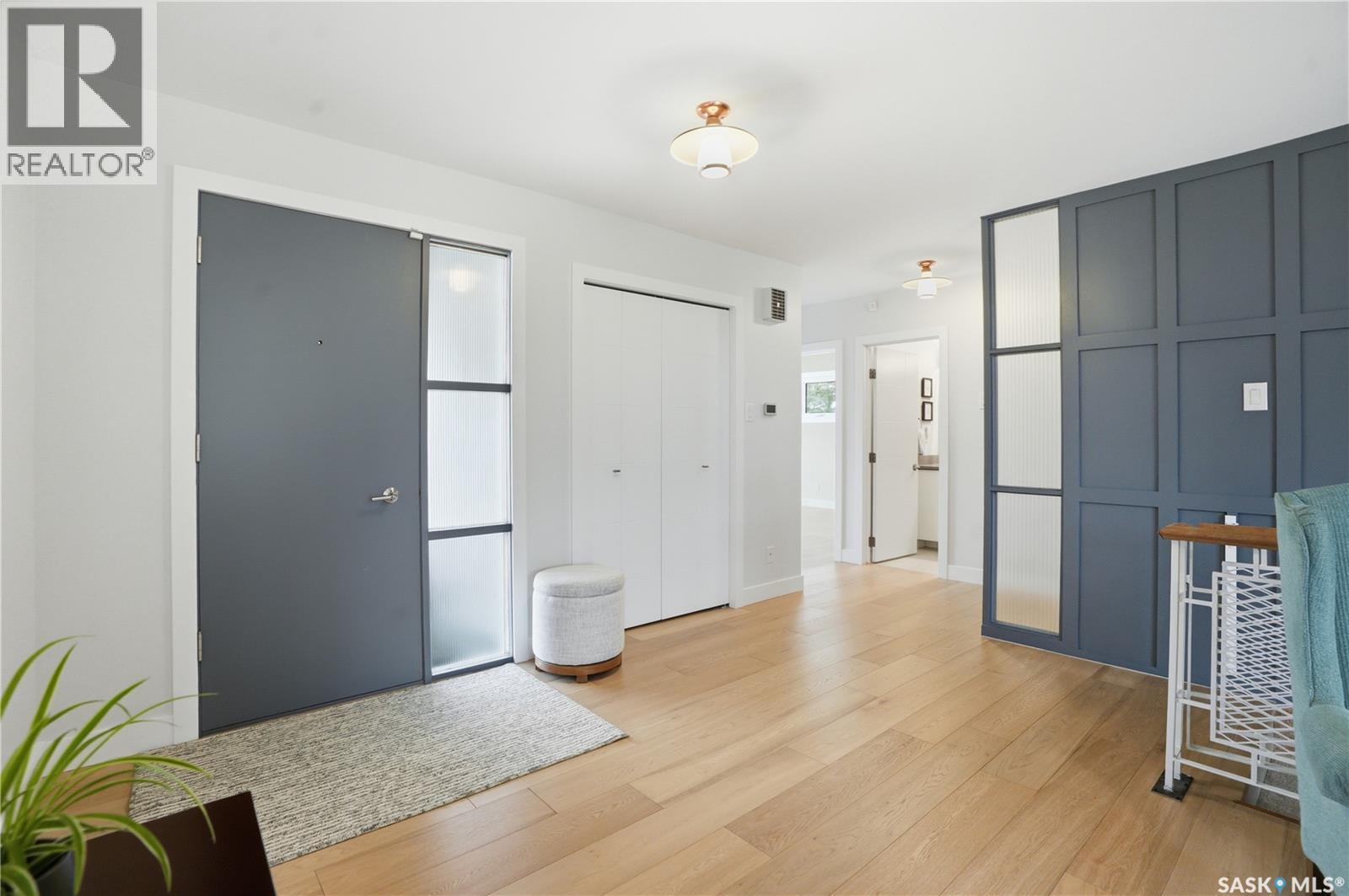 425 Bate Crescent, Saskatoon, SK - Indoor Photo Showing Other Room